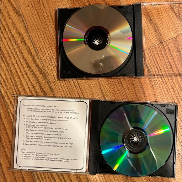 ♥️2 Texas Hold ‘Em Poker CD ROM Games for PC No Scratches Like New - Picture 4 of 4